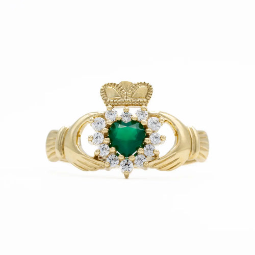 Gold Claddagh Ring With Green Agate Heart
