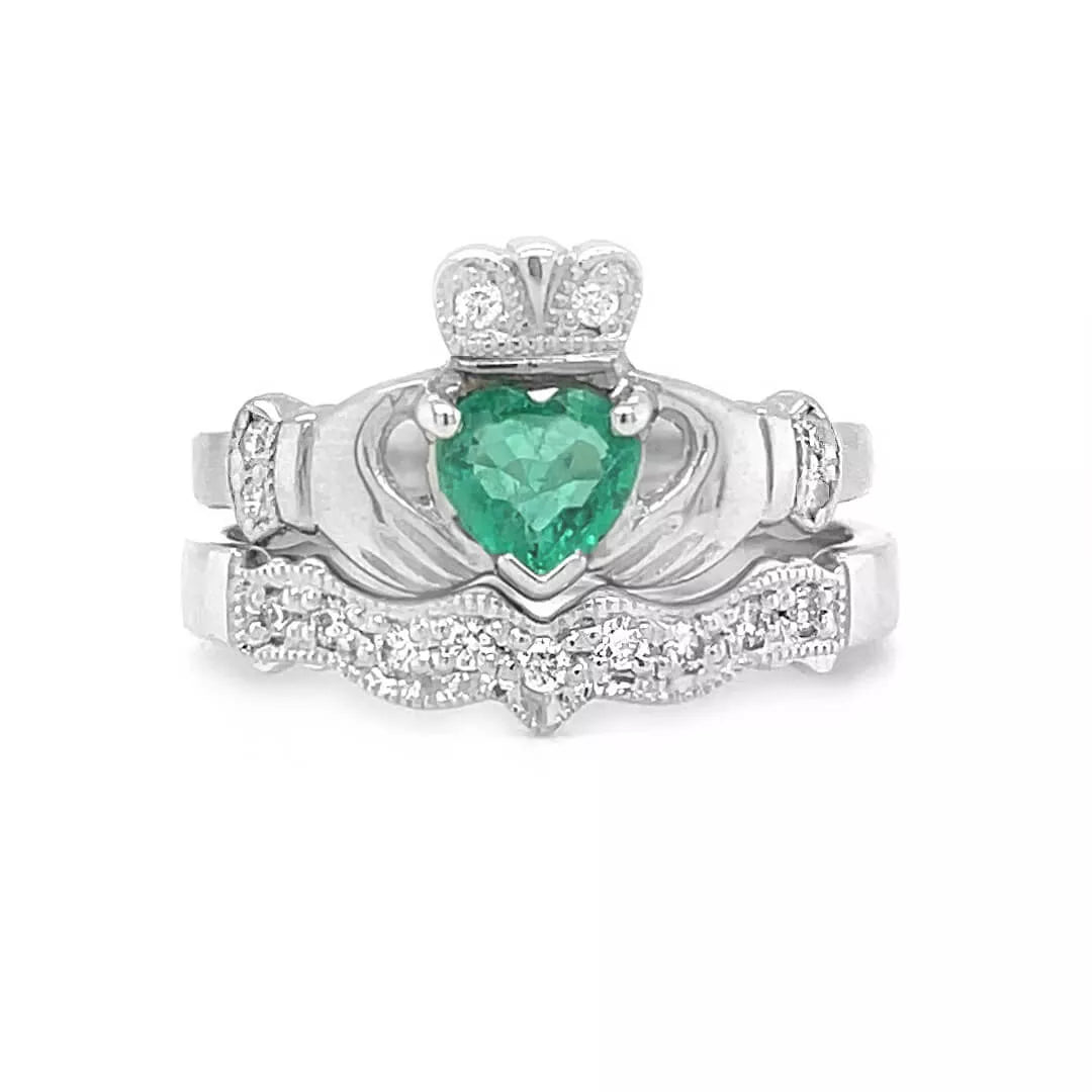 Claddagh Wedding Ring Set Adorned With Heartshaped Gemstone And Diamonds – view 4