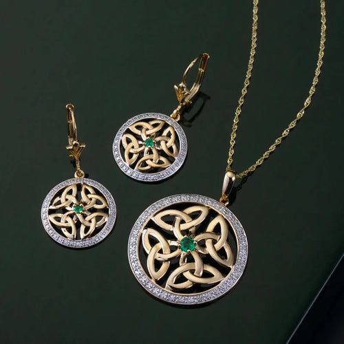 Gold Trinity Knot Emerald Pendant