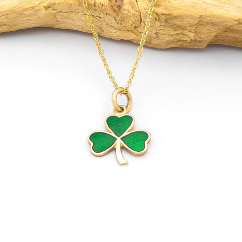 Gold Shamrock Necklace Inlaid With Green Enamel