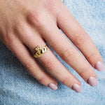 Ladies Gold Claddagh Ring