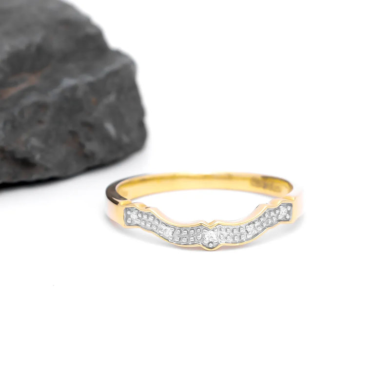 Gold Diamond Fitted Wedding Band