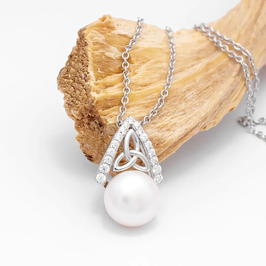 Silver Trinity Knot Pearl Pendant