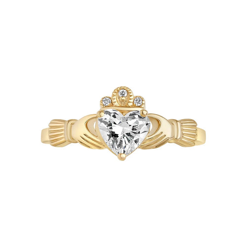 Claddagh Ring with Heartshaped Lab Diamond