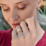 Claddagh Ring with Heartshaped Lab Diamond