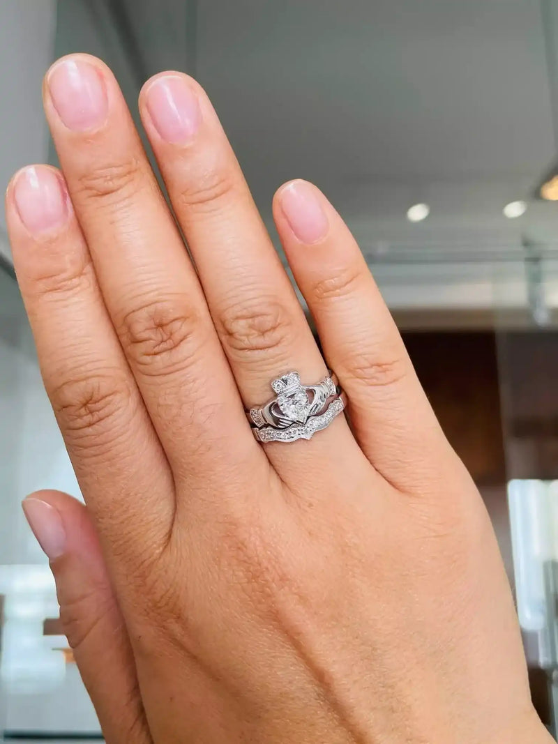 Claddagh Wedding Ring Set Adorned With Heartshaped Gemstone And Diamonds