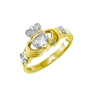 Claddagh Wedding Ring Set Adorned With Heartshaped Gemstone And Diamonds
