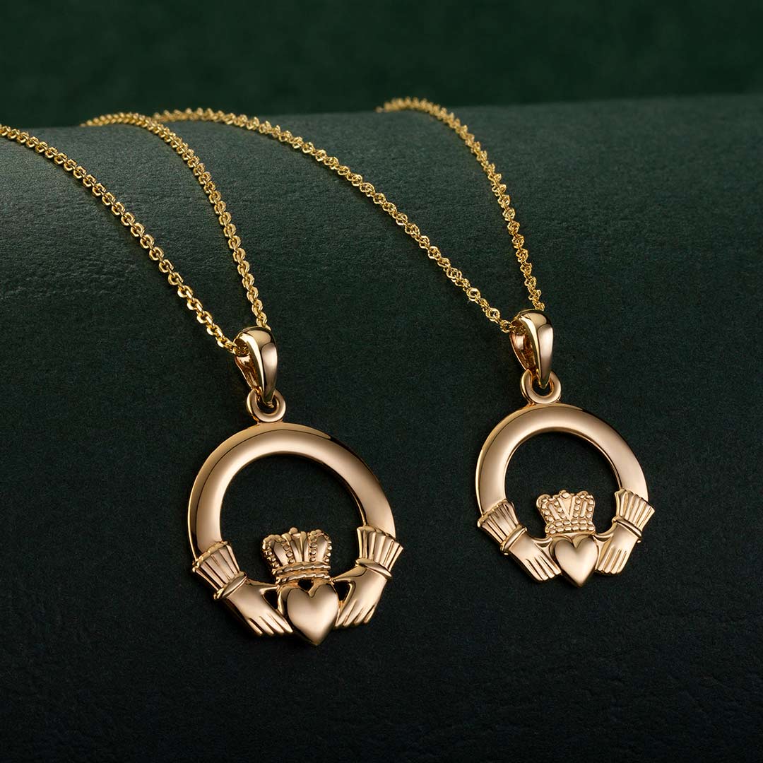 Classic & Large Necklace