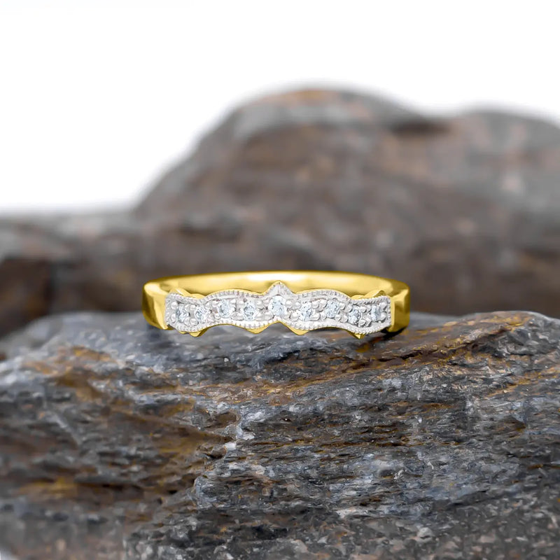 Claddagh Wedding Ring Set Adorned With Heartshaped Gemstone And Diamonds