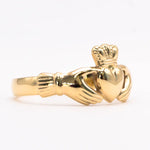 Ladies Gold Claddagh Ring