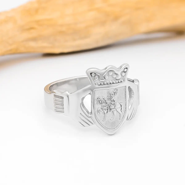 Ladies Claddagh Family Crest Ring