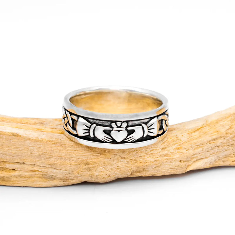 Oxidized Silver Men's Claddagh Ring