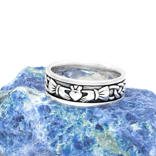 Oxidized Silver Men's Claddagh Ring