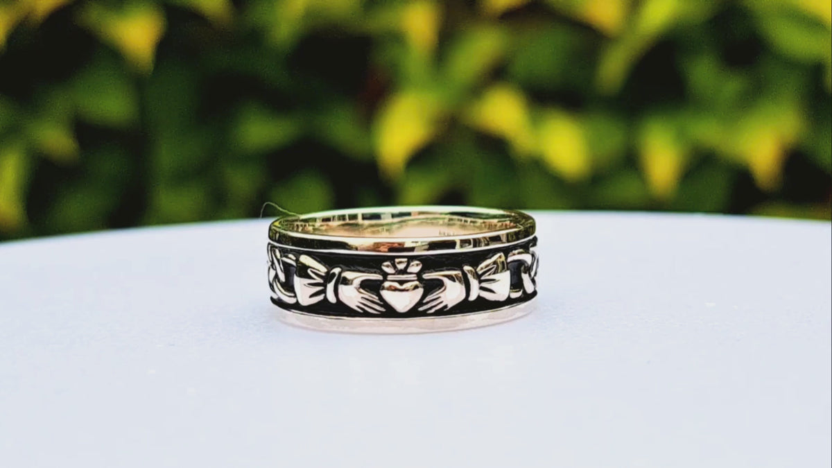Oxidized Silver Men's Claddagh Ring