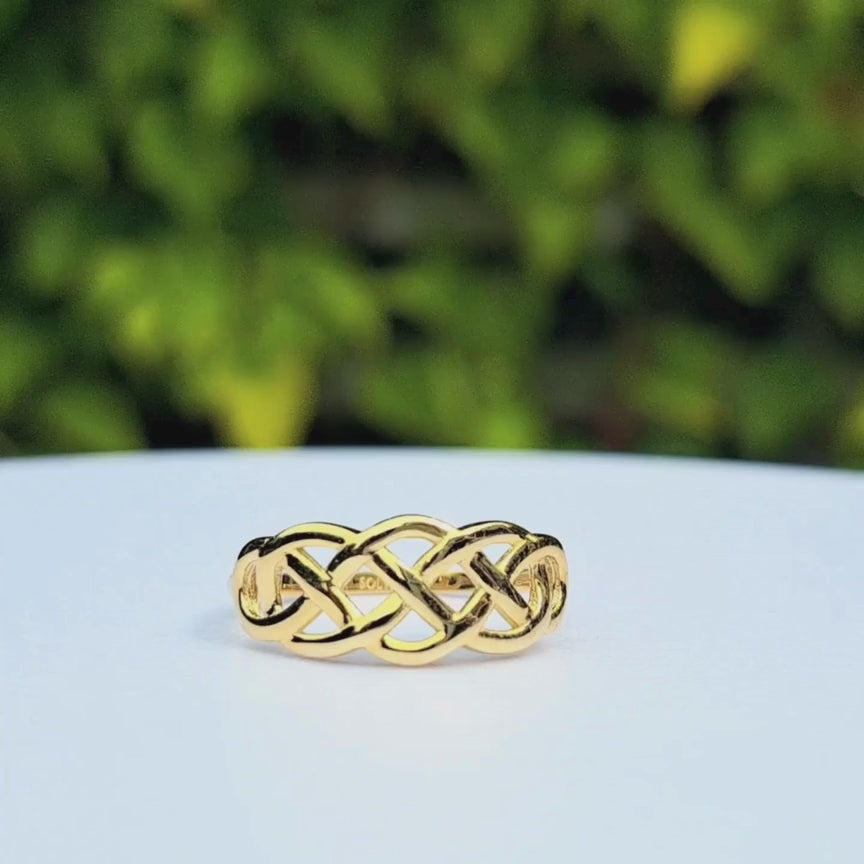 10k Gold Interweaving Celtic Knot Ring