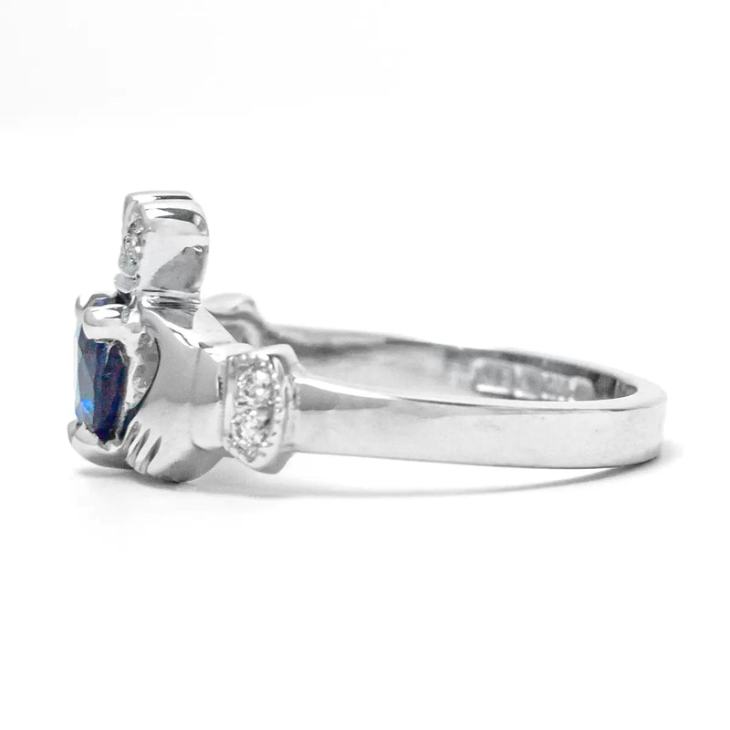 Claddagh Wedding Ring Set Adorned With Heartshaped Gemstone And Diamonds