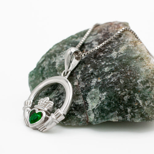 Silver Claddagh Pendant With Green Crystal