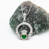 Silver Claddagh Pendant With Green Crystal