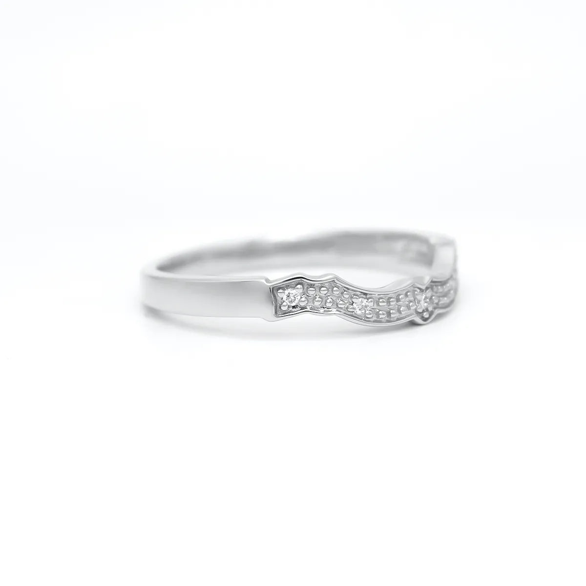 Gold Diamond Fitted Wedding Band – view 5